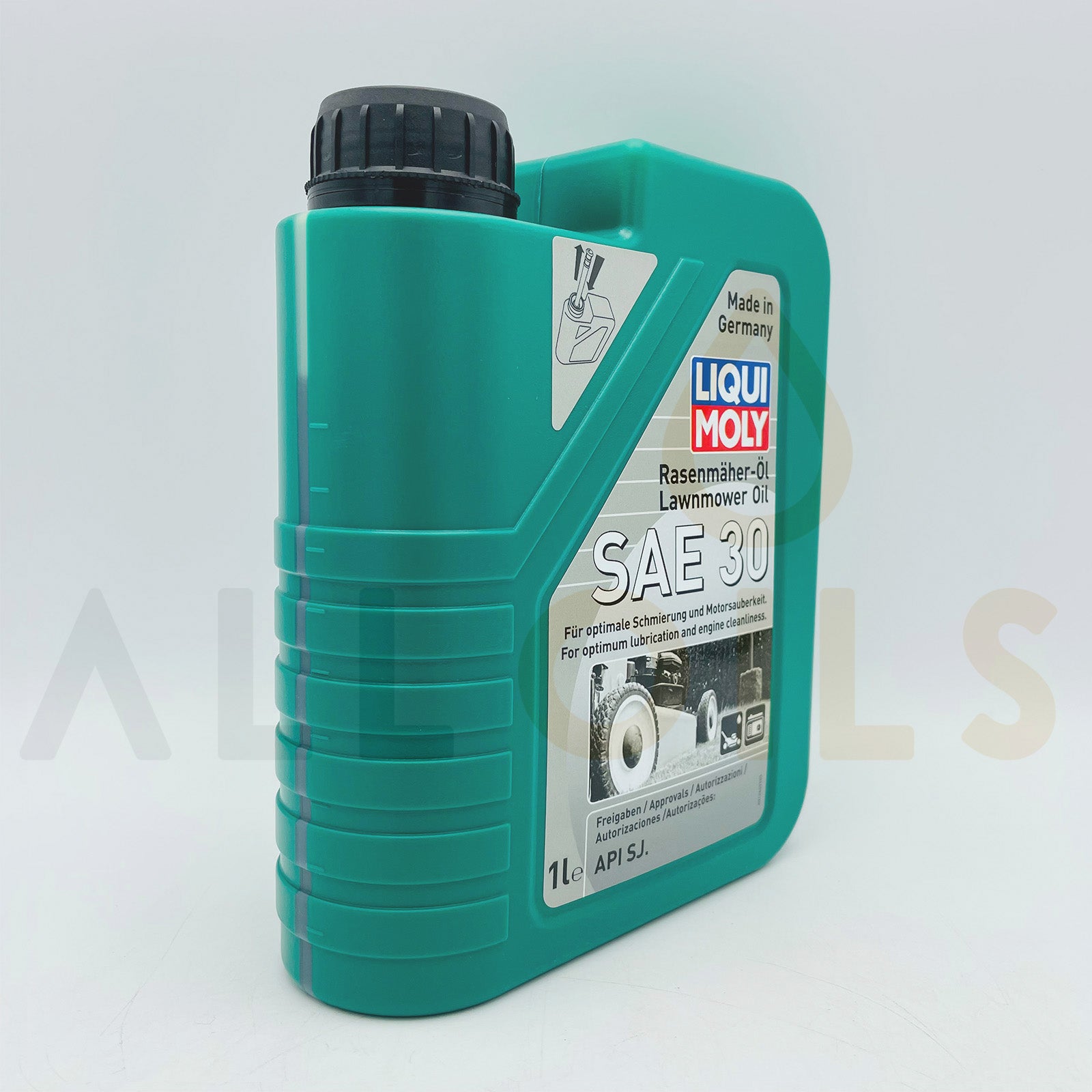 Green bottle of LIQUI MOLY lawn mower oil on a white background